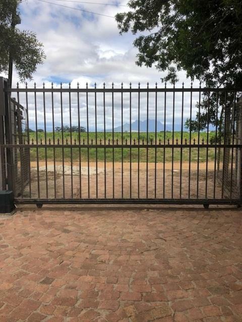 The Vineyard East Hotell Durbanville Eksteriør bilde